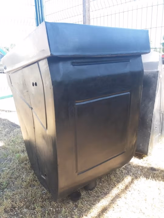 Paśnik duży widok z przodu i boku